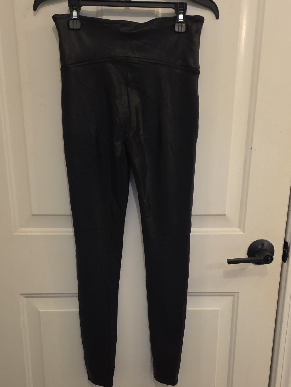 Spanx Metallic  Leggings - Picture 4 of 6